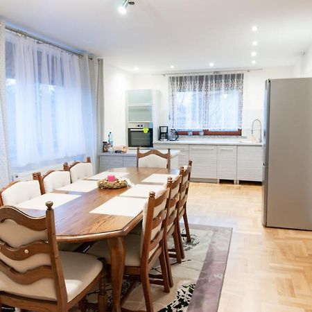 Apartament Bardzo Popularny Boleslawiec  Exterior foto